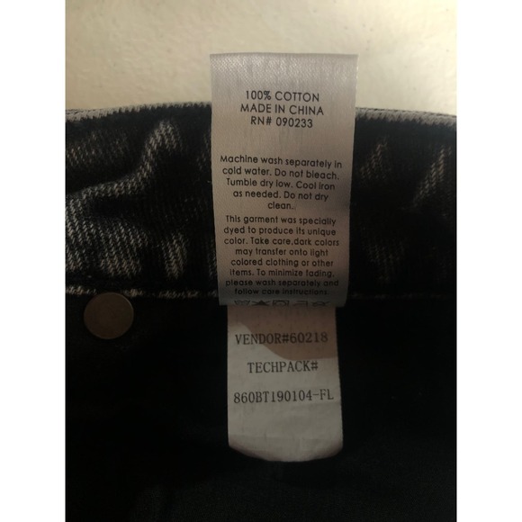 Pacsun Black Mom Jean Size 26 - Picture 8 of 10